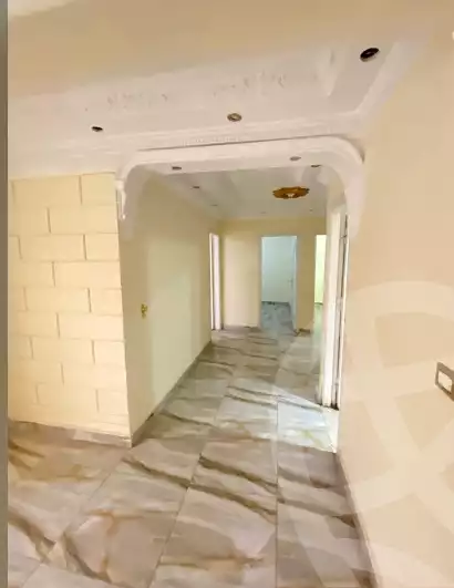 https://aqarmap.com.eg/ar/listing/6077140-for-sale-alexandria-l-jmy-lbytsh-el-zohour-st