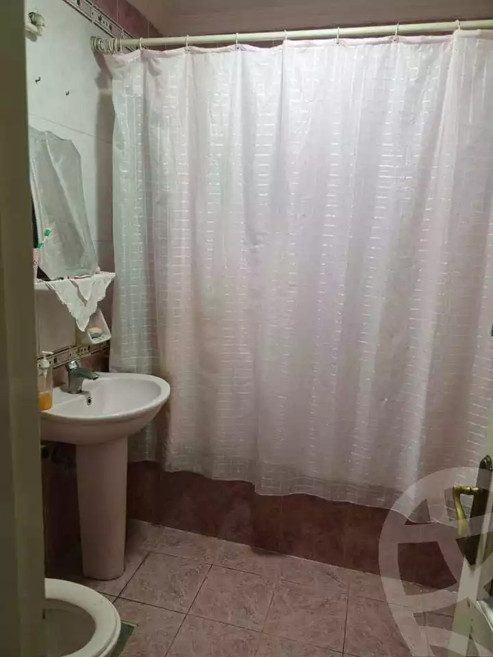 https://aqarmap.com.eg/ar/listing/6077262-for-sale-alexandria-alhadara-lhdr-qbly