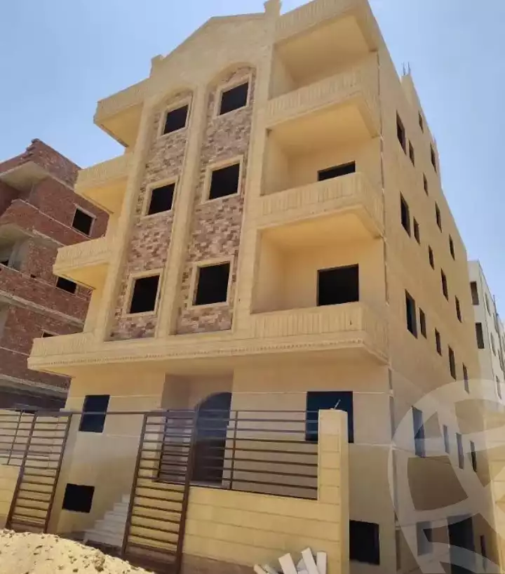 https://aqarmap.com.eg/ar/listing/6077584-for-sale-cairo-badr-city-hai-el-ashgar-featured-neighborhood
