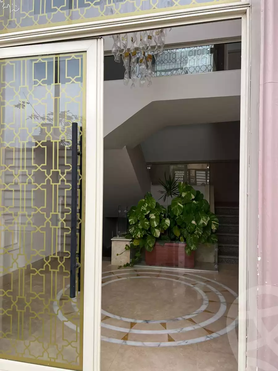 https://aqarmap.com.eg/en/listing/6077678-for-rent-cairo-new-cairo-gharb-el-golf-alaa-elsaadany-st