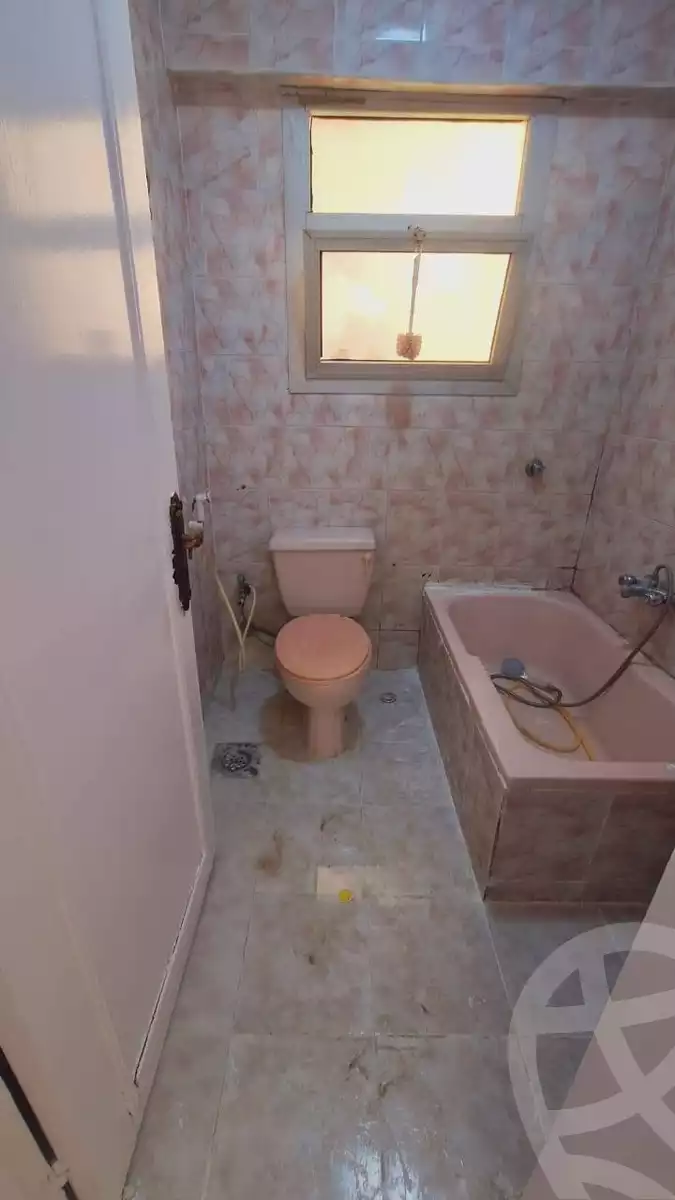 https://aqarmap.com.eg/en/listing/6078571-for-sale-alexandria-l-jmy-shataa-el-nakheel-street-10
