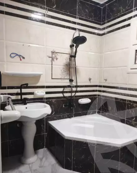 https://aqarmap.com.eg/en/listing/6078663-for-sale-alexandria-l-jmy-bw-ywsf