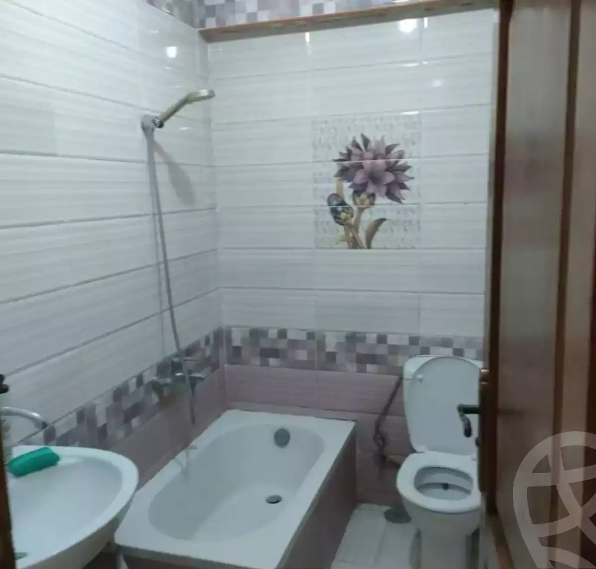 https://aqarmap.com.eg/en/listing/6078879-for-rent-alexandria-ganaklis-shr-bw-qyr-tryq-lhry