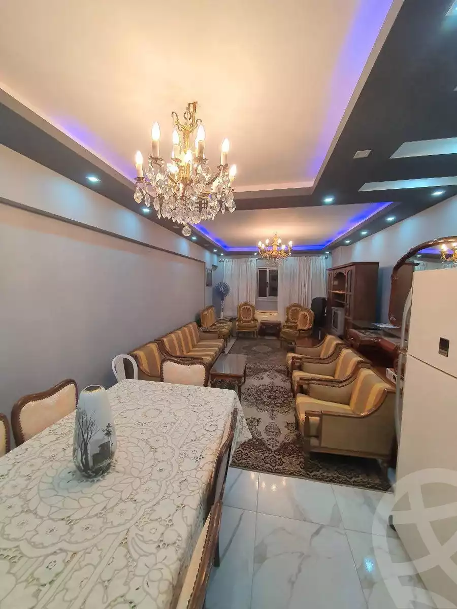 https://aqarmap.com.eg/en/listing/6079024-for-sale-cairo-helwan-helwan-el-sharkeya-mostafa-safwat-st