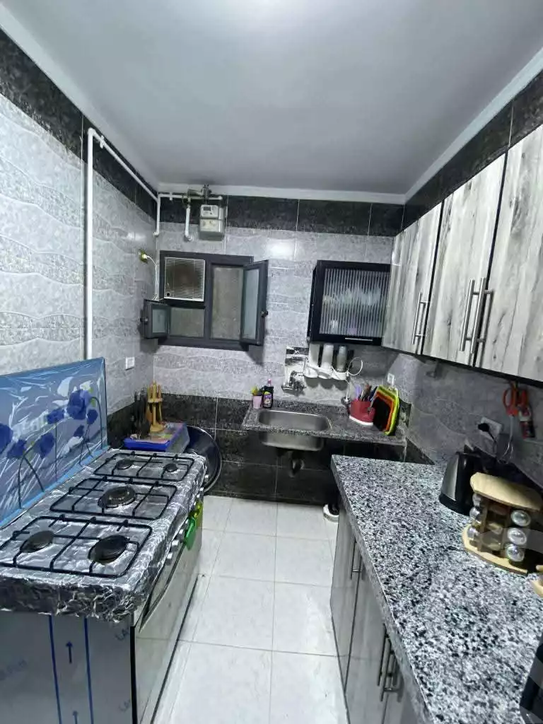 https://aqarmap.com.eg/en/listing/6079117-for-sale-cairo-helwan-helwan-el-sharkeya-zaki-hawas-st