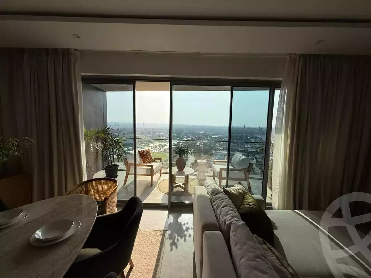 https://aqarmap.com.eg/ar/listing/6079547-for-sale-cairo-el-sheikh-zayed-city-compounds-zyd-wr-llttwyr