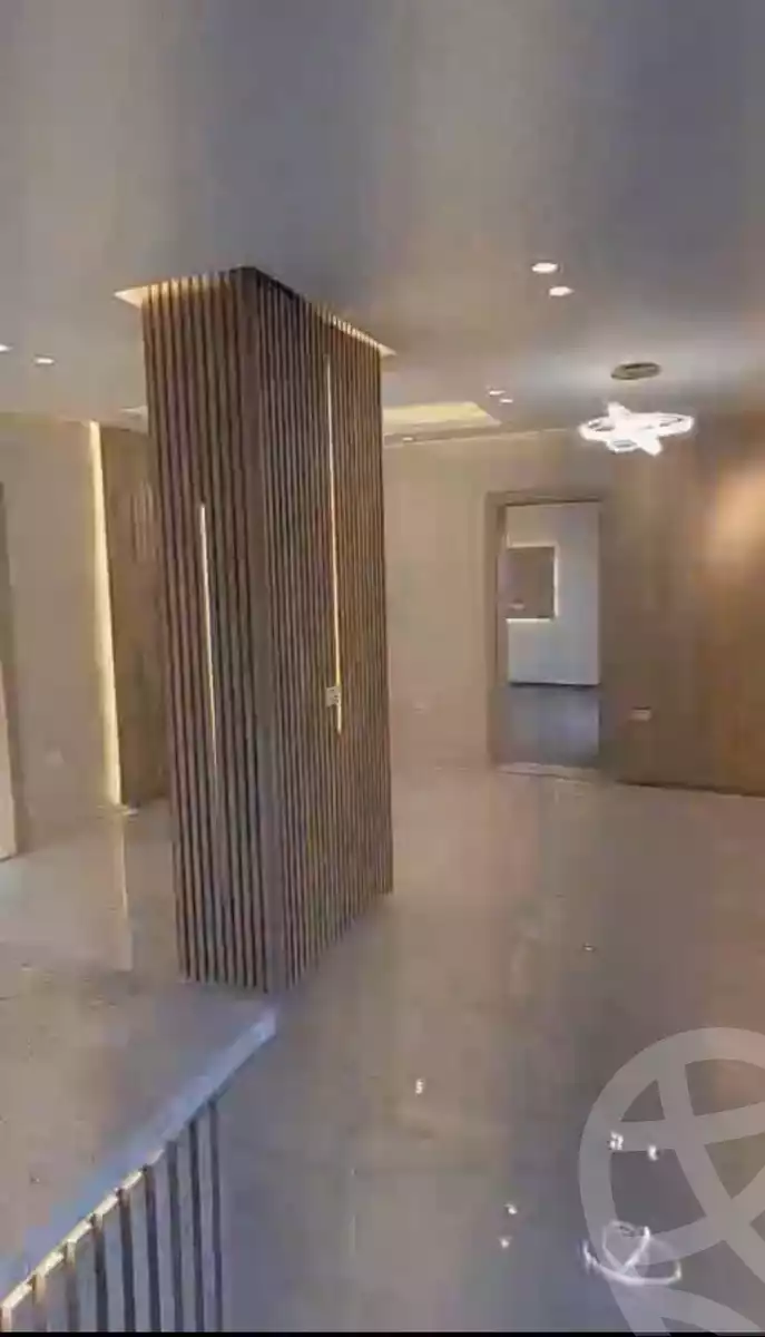 https://aqarmap.com.eg/en/listing/6079757-for-sale-cairo-el-sheikh-zayed-city-compounds-zayed-regency