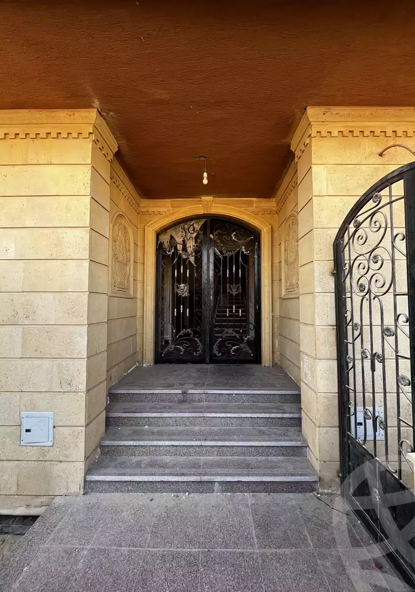 https://aqarmap.com.eg/en/listing/6079969-for-sale-cairo-badr-city-hai-el-ashgar-featured-neighborhood-el-imam-el-bokhary-st