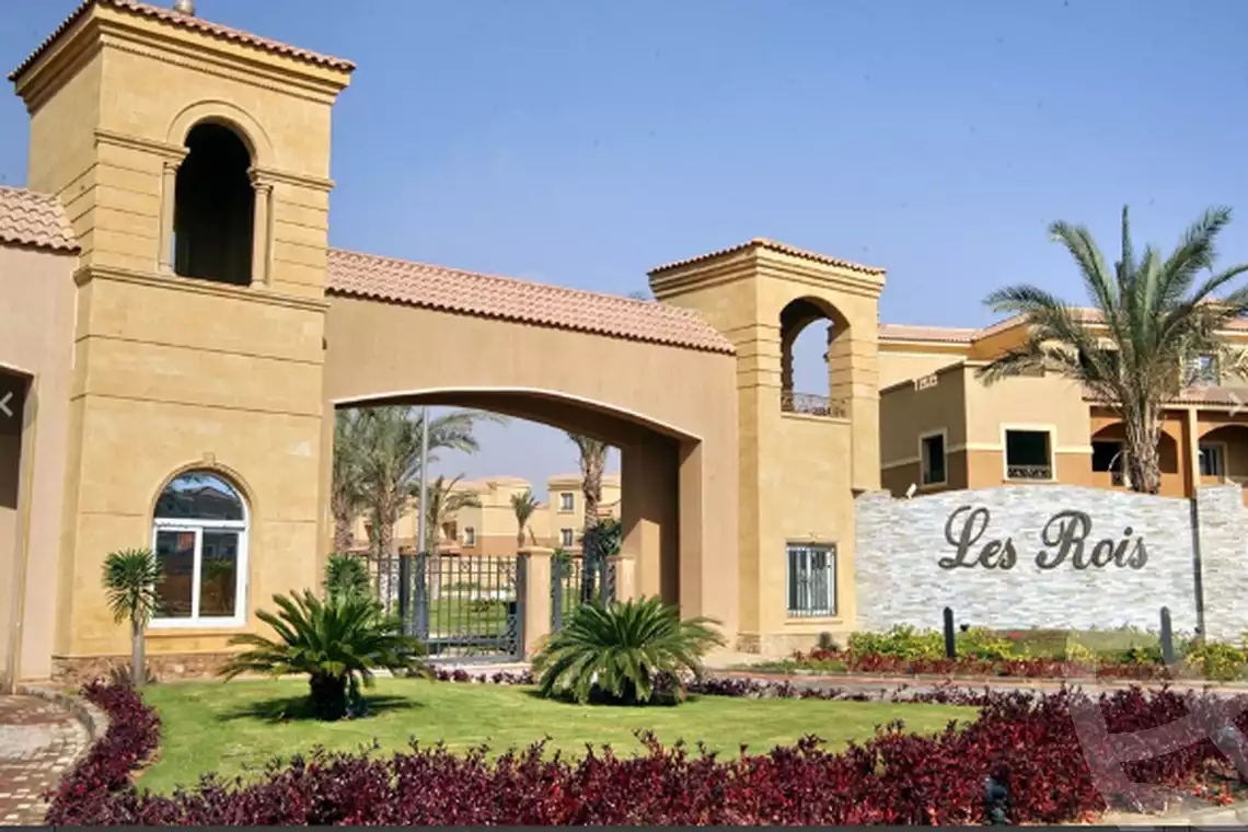 https://aqarmap.com.eg/en/listing/6080233-for-sale-cairo-new-cairo-compounds-les-rois