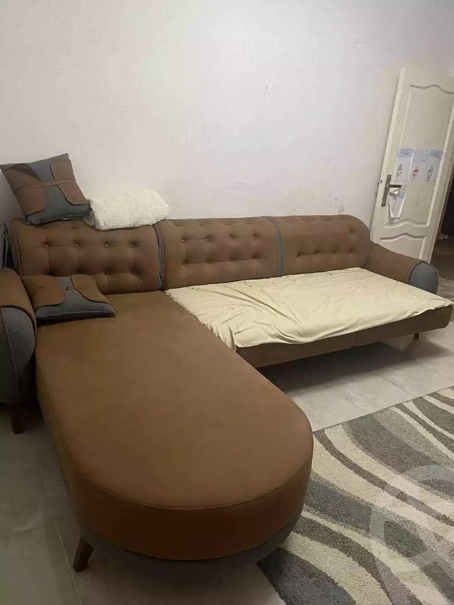 https://aqarmap.com.eg/en/listing/6080444-for-sale-alexandria-lauran-mohammed-dorry-basha-st