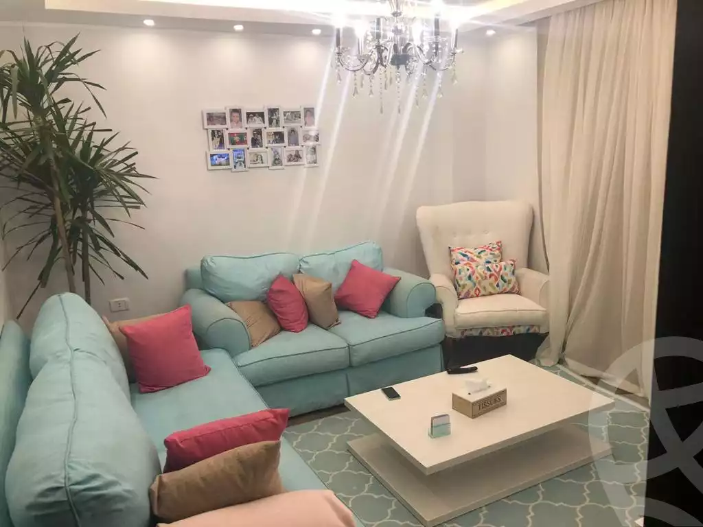 https://aqarmap.com.eg/en/listing/6080616-for-sale-cairo-el-sheikh-zayed-city-compounds-zayed-regency