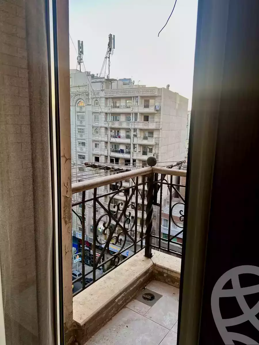 https://aqarmap.com.eg/ar/listing/6080415-for-sale-alexandria-smouha-mohammed-fawzi-moaz-st