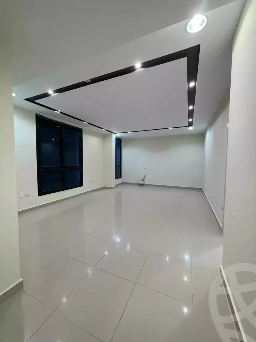 https://aqarmap.com.eg/en/listing/6081067-for-sale-cairo-new-cairo-compounds-n-skwyr-mwl-nfynyty-llttwyr