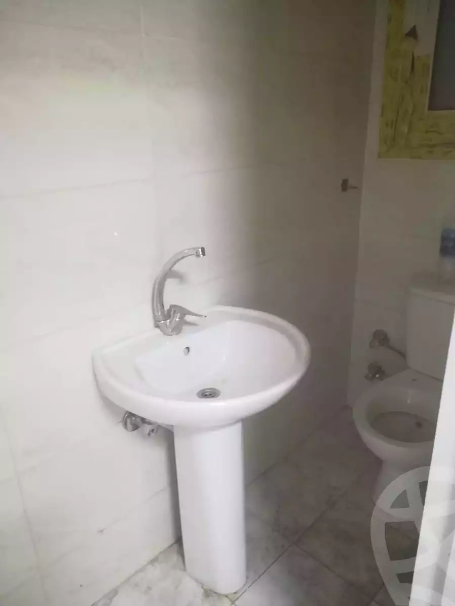 https://aqarmap.com.eg/en/listing/6081284-for-rent-alexandria-mansheya-al-gonday-al-maghool-sq