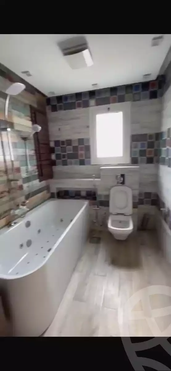 https://aqarmap.com.eg/en/listing/6081943-for-rent-cairo-new-cairo-compounds-hyde-park-parkway-hyde-park-compound