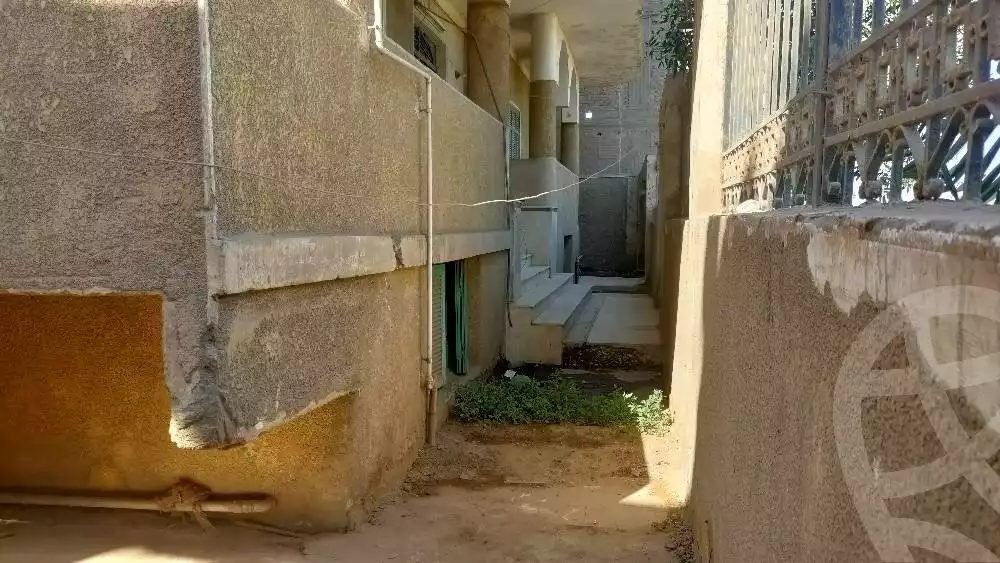 https://aqarmap.com.eg/en/listing/6082098-for-sale-asyut-asyut-city