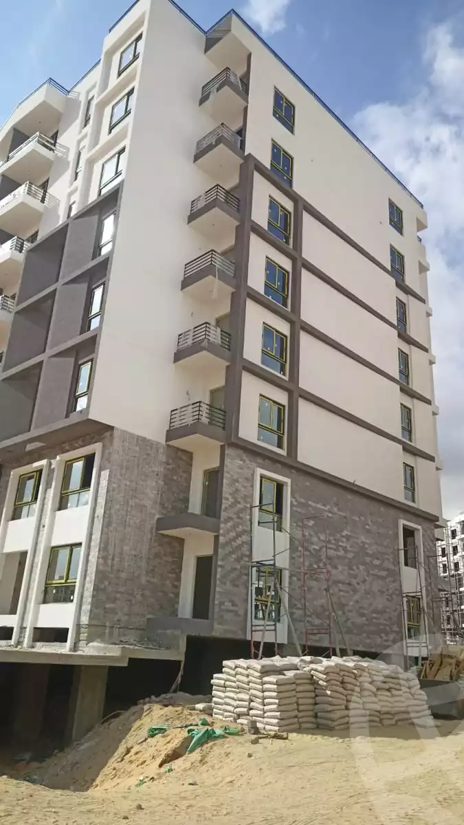 https://aqarmap.com.eg/en/listing/6082750-for-sale-cairo-new-administrative-capital-r7-green-avenue
