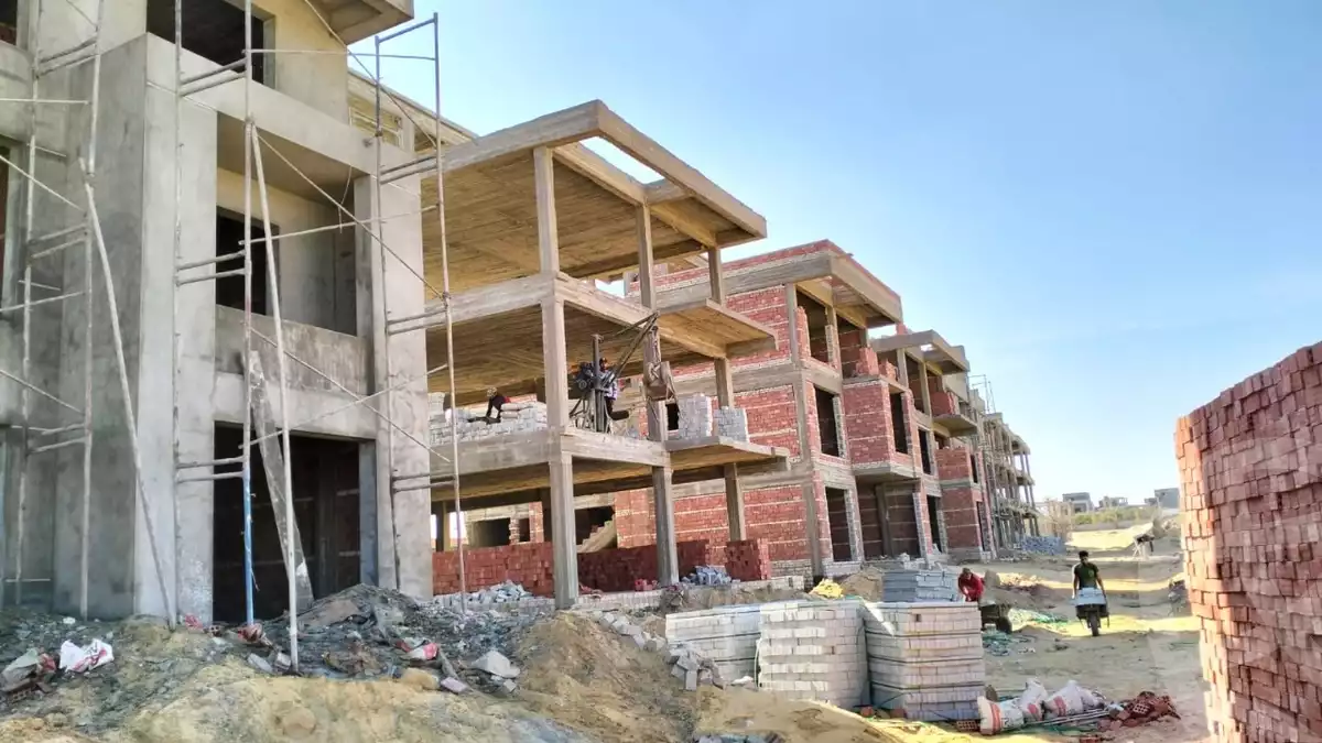 https://aqarmap.com.eg/en/listing/6082784-for-sale-cairo-el-sheikh-zayed-city-lshykh-zyd-ljdyd-zayard-north-strike-compound-palmier