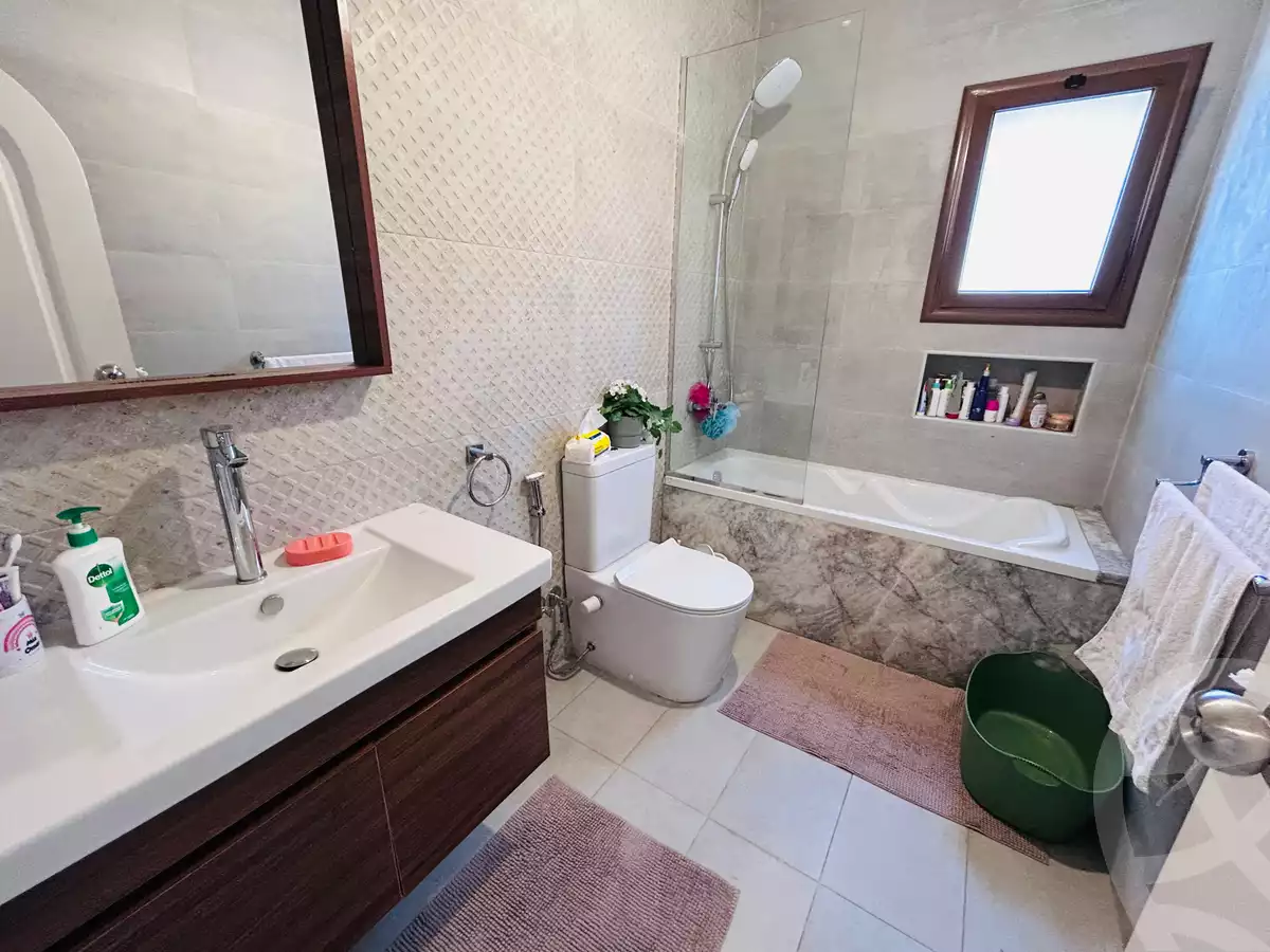 https://aqarmap.com.eg/en/listing/6082819-for-sale-cairo-new-cairo-madinaty-lmntq-lthlthh-fylt-group-23