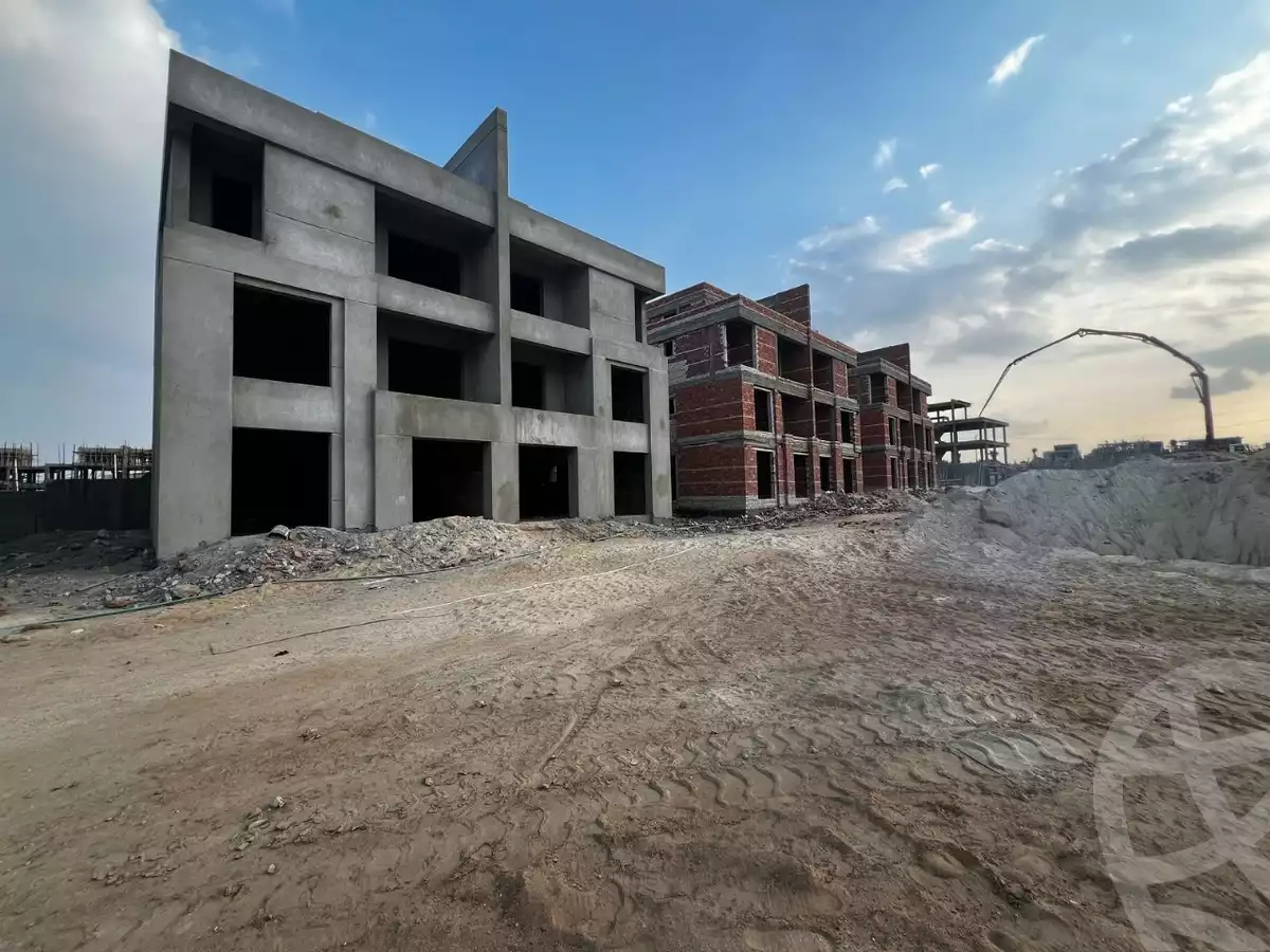 https://aqarmap.com.eg/ar/listing/6082862-for-sale-cairo-el-sheikh-zayed-city-lshykh-zyd-ljdyd-zayard-north-strike-compound-palmier