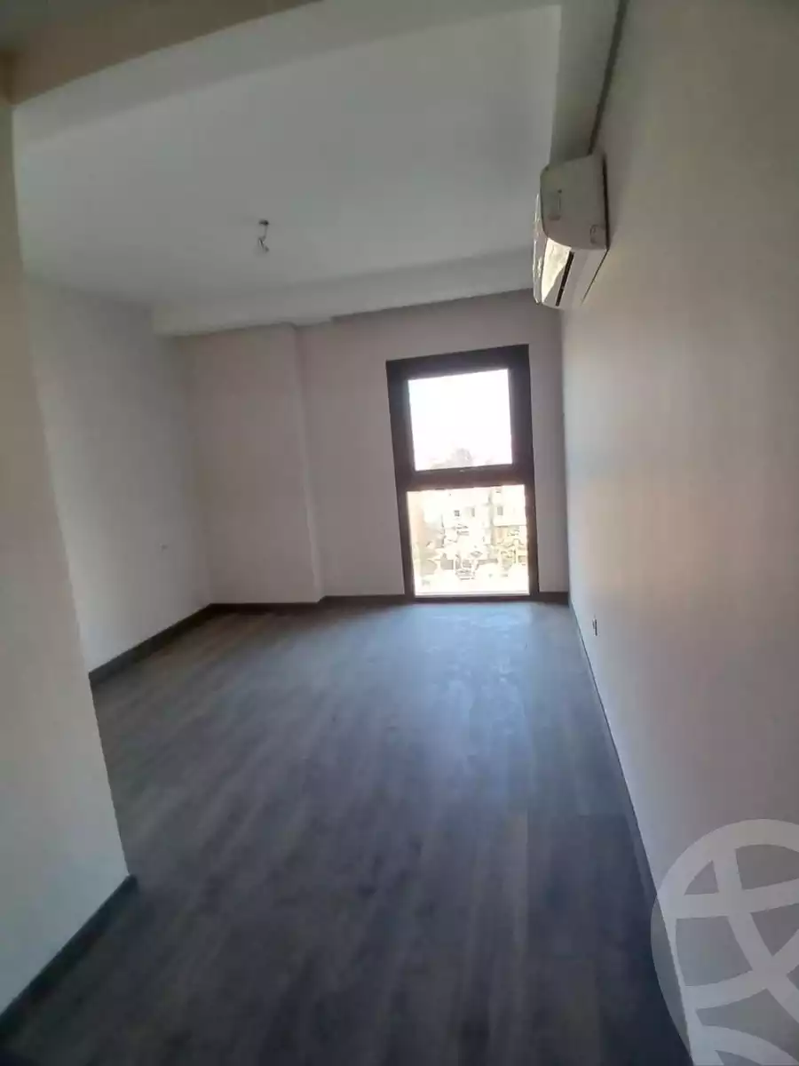 https://aqarmap.com.eg/en/listing/6082880-for-rent-cairo-el-sheikh-zayed-city-compounds-zyd-wr-llttwyr-z-tower