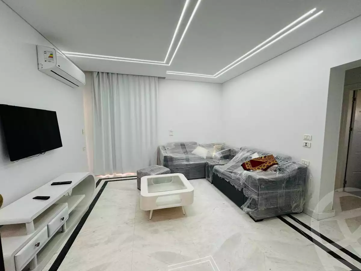 https://aqarmap.com.eg/en/listing/6083119-for-sale-cairo-new-cairo-madinaty-lmntq-lkhms-fylt-group-20