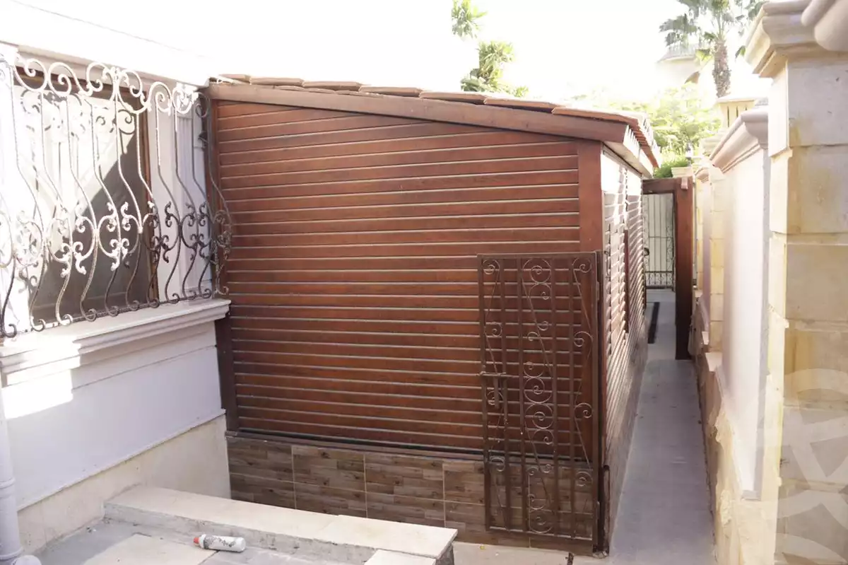 https://aqarmap.com.eg/en/listing/6083563-for-sale-cairo-el-shorouk-compounds-el-shorouk-2000