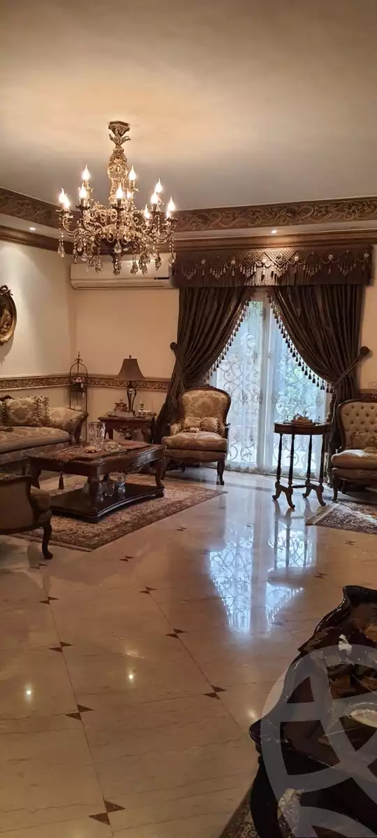 https://aqarmap.com.eg/en/listing/6084049-for-sale-cairo-6th-of-october-compounds-rwyl-fly