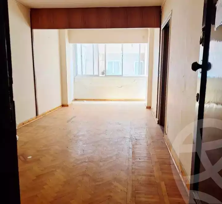https://aqarmap.com.eg/en/listing/6084480-for-sale-alexandria-fleming