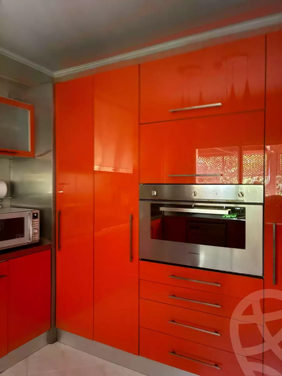 https://aqarmap.com.eg/en/listing/6084140-for-sale-cairo-el-sheikh-zayed-city-compounds-el-rabwa