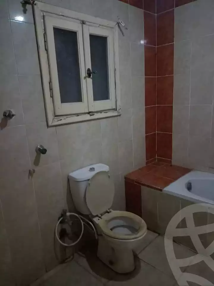 https://aqarmap.com.eg/ar/listing/6085098-for-rent-alexandria-ganaklis