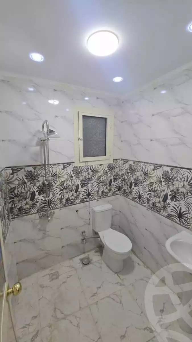 https://aqarmap.com.eg/ar/listing/6085347-for-sale-alexandria-l-jmy-lbytsh-ain-shams-st