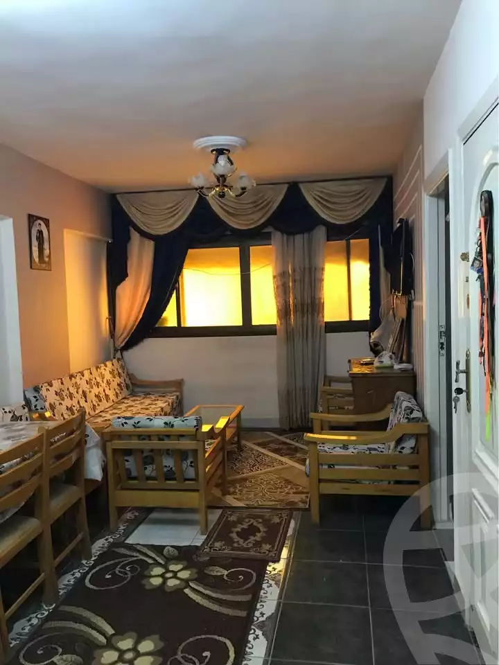 https://aqarmap.com.eg/ar/listing/6085356-for-sale-alexandria-el-asafra-shr-45