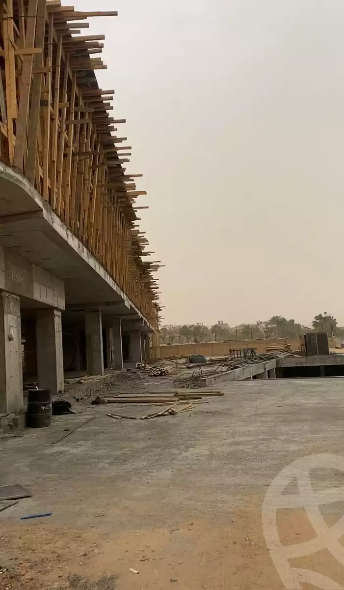https://aqarmap.com.eg/en/listing/6085722-for-sale-cairo-6th-of-october-compounds-mehwar-plaza-mall-namaa-al-khaleej