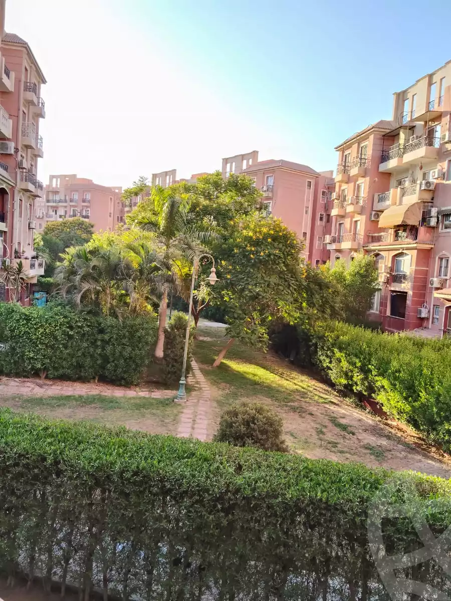 https://aqarmap.com.eg/en/listing/6086277-for-sale-cairo-el-sheikh-zayed-city-compounds-rawdet-zayed