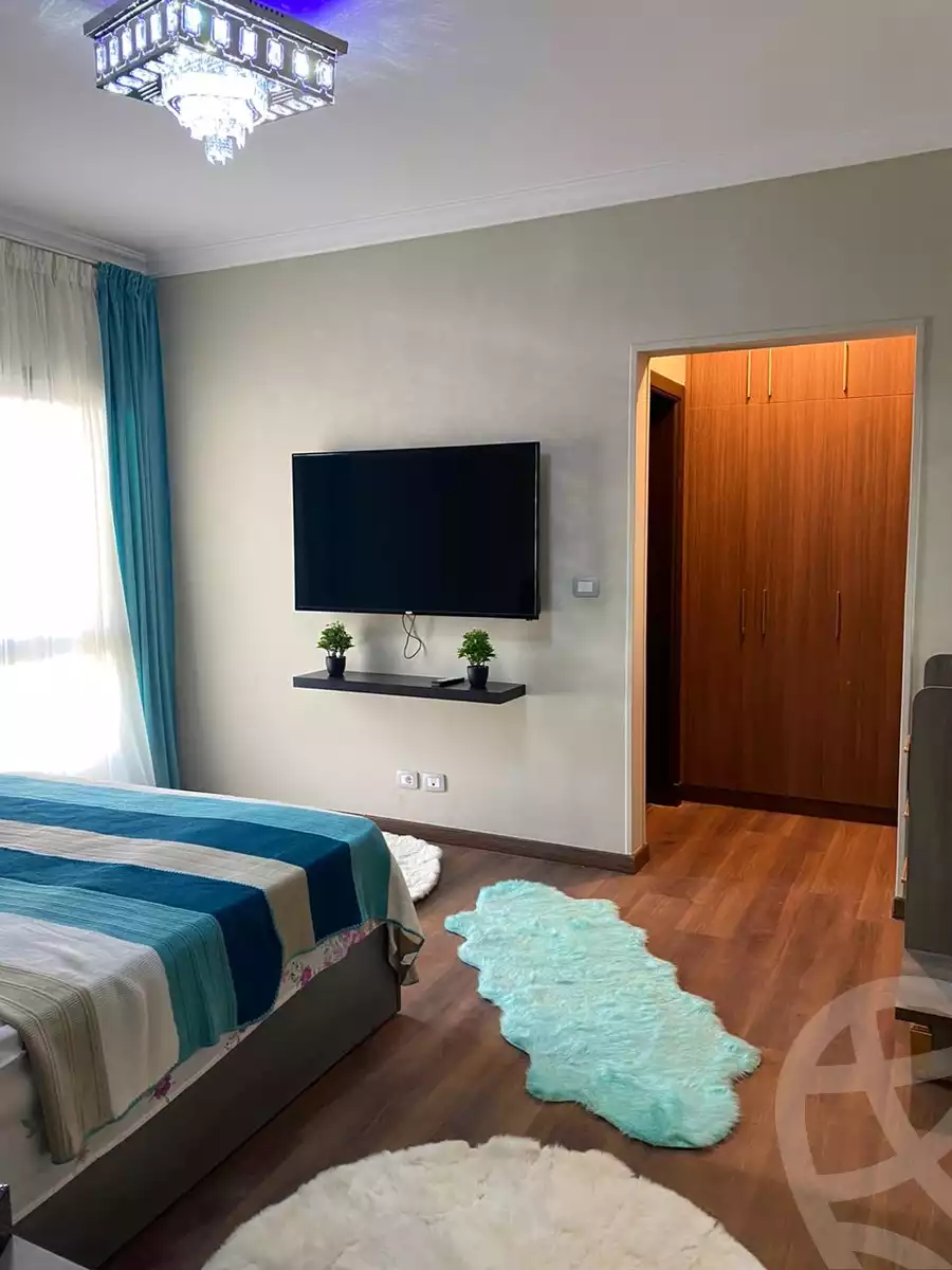 https://aqarmap.com.eg/ar/listing/6086754-for-rent-cairo-el-sheikh-zayed-city-compounds-the-courtyard