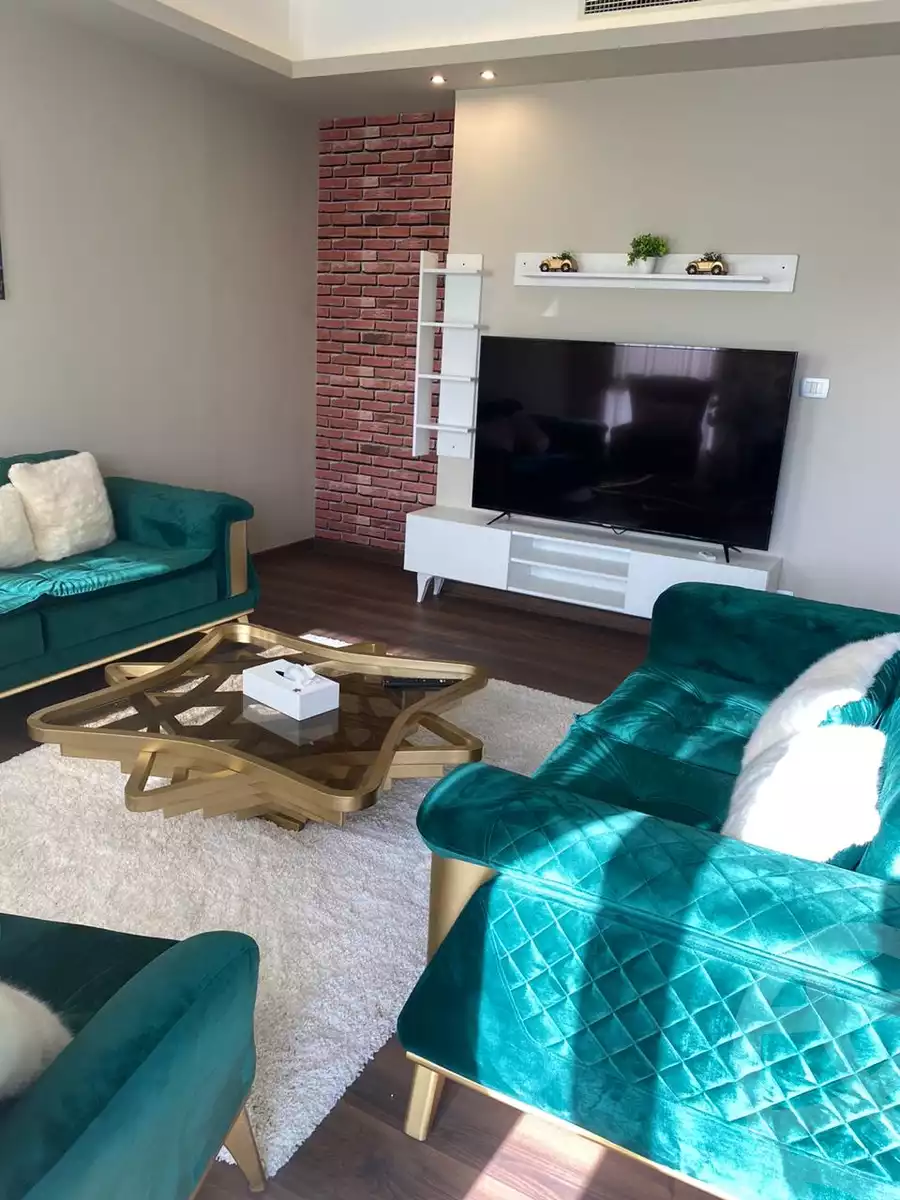 https://aqarmap.com.eg/ar/listing/6086754-for-rent-cairo-el-sheikh-zayed-city-compounds-the-courtyard