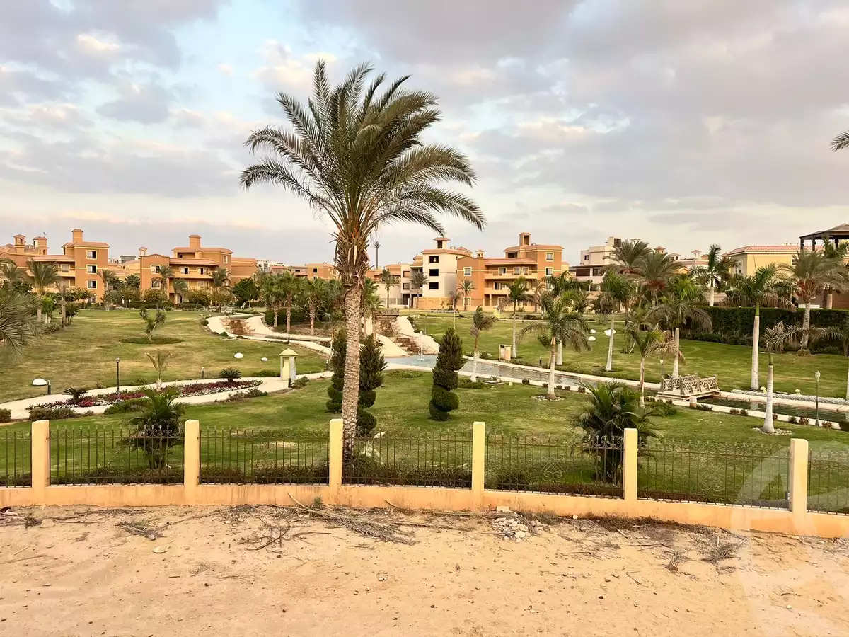 https://aqarmap.com.eg/en/listing/6083187-for-sale-cairo-new-cairo-compounds-les-rois