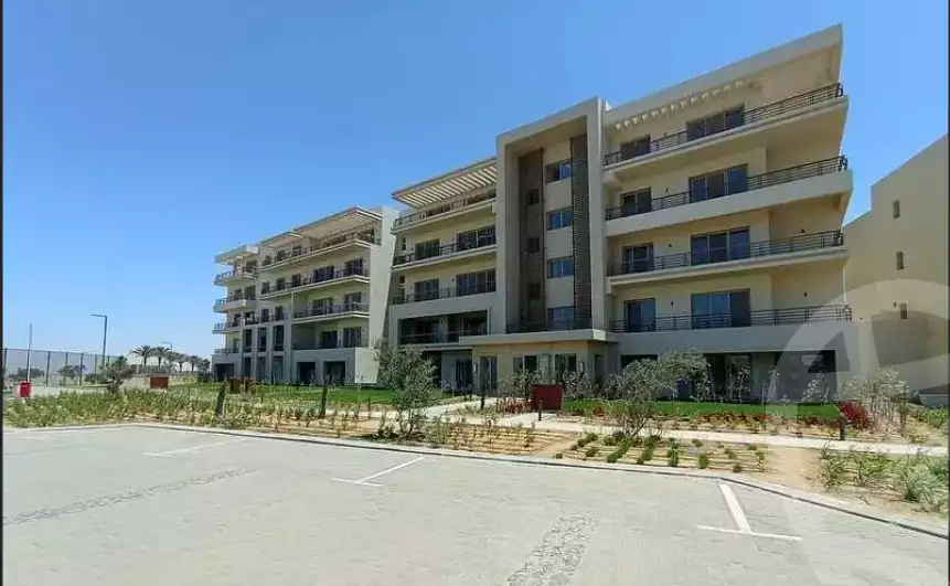 https://aqarmap.com.eg/ar/listing/6087471-for-sale-cairo-mokattam-compounds-uptown-cairo