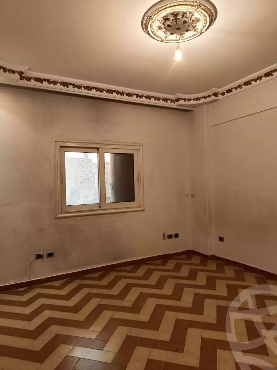 https://aqarmap.com.eg/en/listing/6087478-for-rent-cairo-mokattam-lhdb-l-ly-shareaa-9