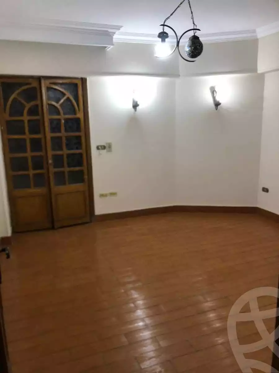 https://aqarmap.com.eg/en/listing/6087532-for-sale-cairo-mokattam-lhdb-l-ly-el-naforah-square