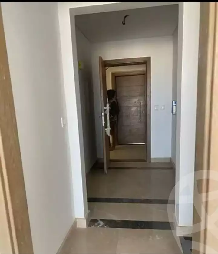 https://aqarmap.com.eg/ar/listing/6087791-for-sale-cairo-mokattam-compounds-uptown-cairo