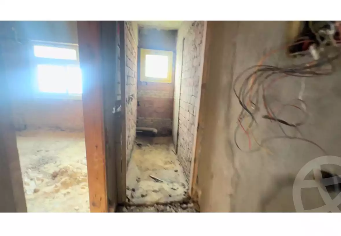 https://aqarmap.com.eg/en/listing/6087830-for-sale-cairo-new-cairo-compounds-life-view