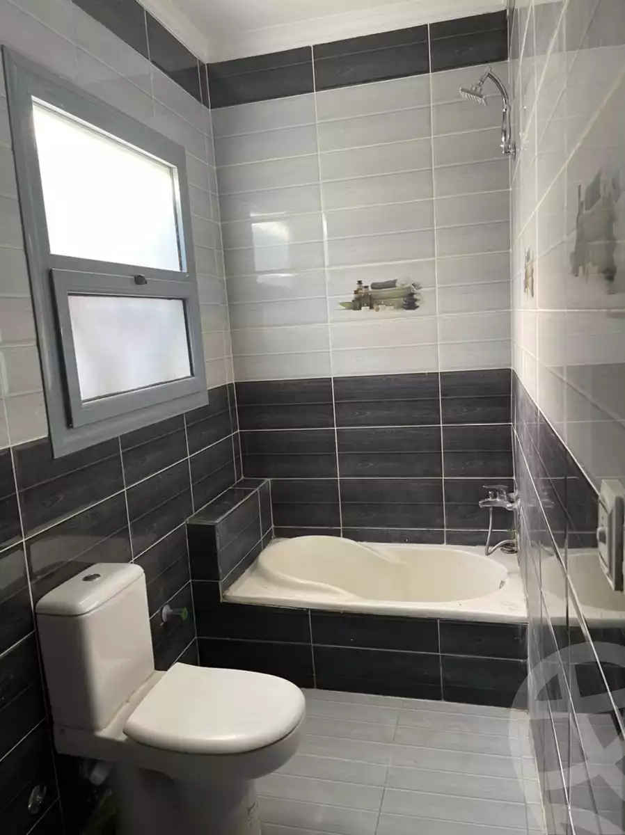 https://aqarmap.com.eg/en/listing/6087901-for-rent-cairo-mokattam-lhdb-l-ly-hay-el-ashgar