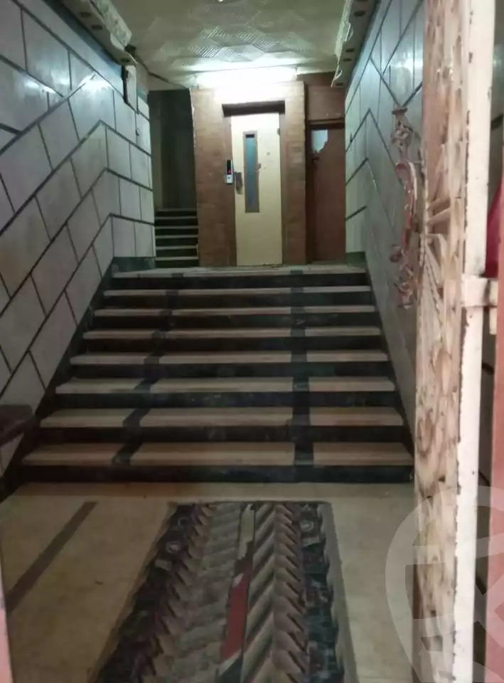 https://aqarmap.com.eg/en/listing/6088829-for-sale-alexandria-krmwz