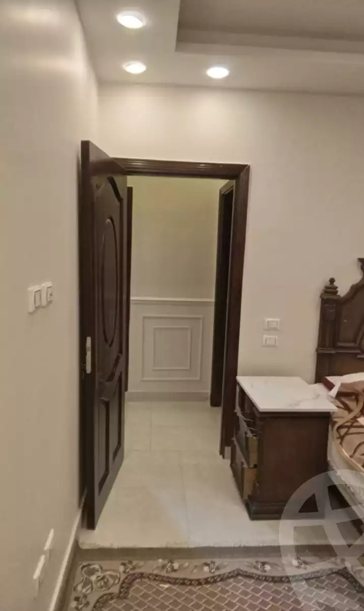 https://aqarmap.com.eg/en/listing/6089947-for-sale-cairo-6th-of-october-hadaeq-october-lmntq-lsyhy