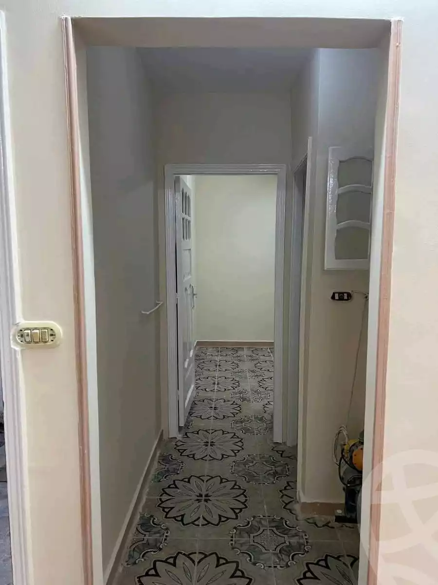 https://aqarmap.com.eg/en/listing/6090067-for-sale-alexandria-l-jmy-lbytsh-el-saleheen-mosque-st