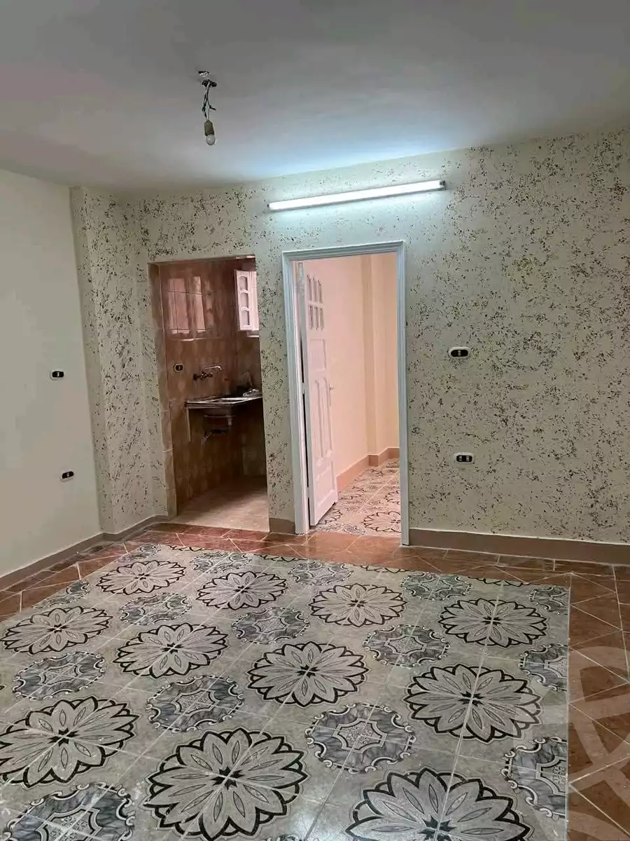 https://aqarmap.com.eg/en/listing/6090067-for-sale-alexandria-l-jmy-lbytsh-el-saleheen-mosque-st