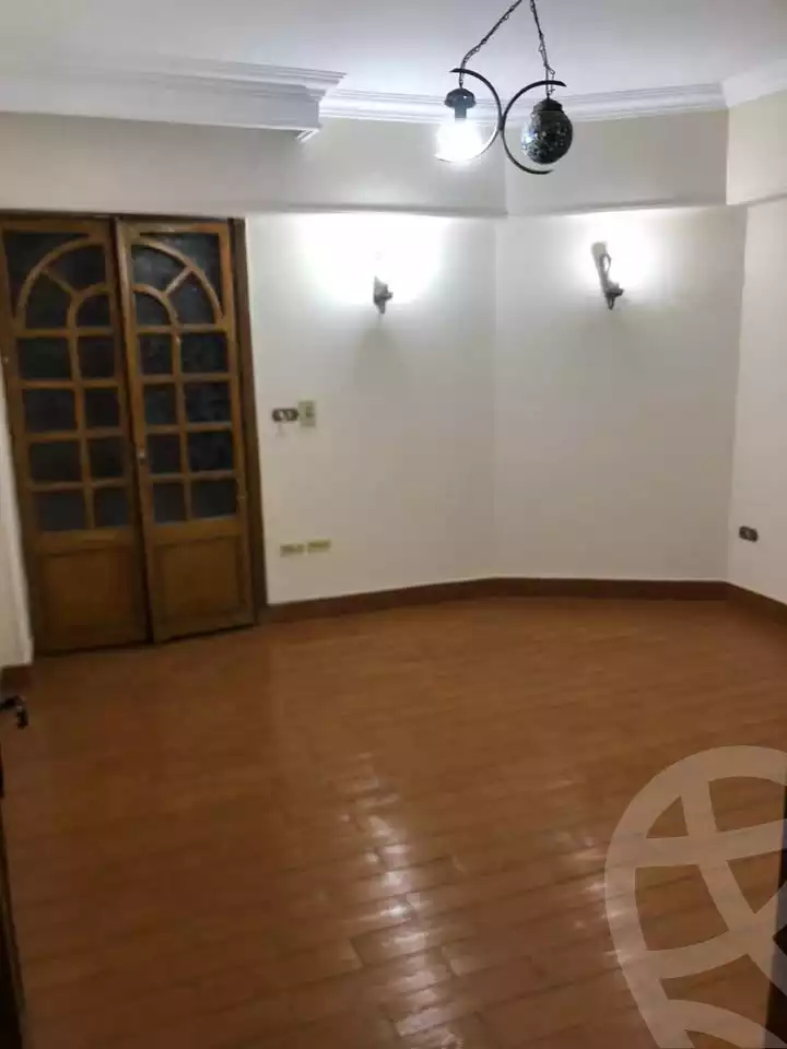https://aqarmap.com.eg/en/listing/6090300-for-sale-cairo-mokattam-lhdb-l-ly-el-naforah-square