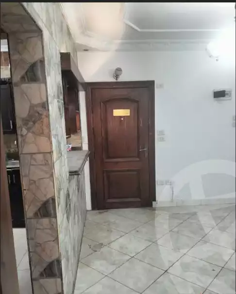 https://aqarmap.com.eg/en/listing/6090699-for-rent-cairo-mokattam-lhdb-l-ly